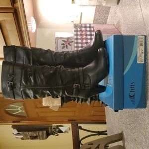 Women's heeled boots